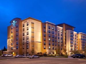 Homewood Suites by Hilton Minneapolis- St. Louis Park at West End