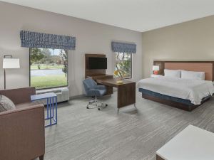 Hampton Inn & Suites Macon I-75 North