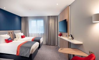 Holiday Inn Express London Heathrow T4