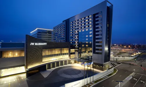 JW Marriott Minneapolis Mall of America