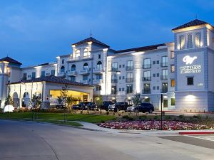 Woolley's Classic Suites Denver Airport