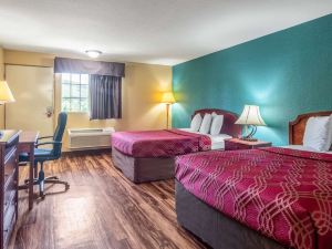 Econo Lodge Hotel Bradford