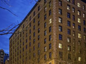 Heathman Hotel