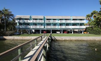 Anna Maria Island Bay Watch Bungalow