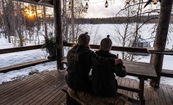 Overwater Hut Kuusamo