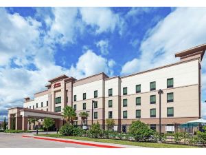 Hampton Inn & Suites Houston North IAH