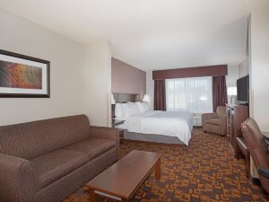 Holiday Inn Express & Suites Yankton