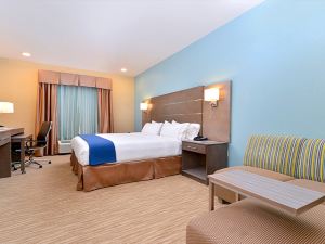 Holiday Inn Express & Suites Schulenburg