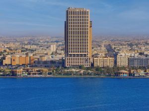 DoubleTree by Hilton Sharjah Waterfront Hotel & Residences