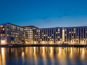 Copenhagen Island Hotel