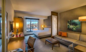 Hyatt Place Baltimore Inner Harbor