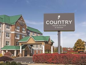 Country Inn & Suites by Radisson, Georgetown, KY