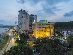 Halong Plaza Hotel