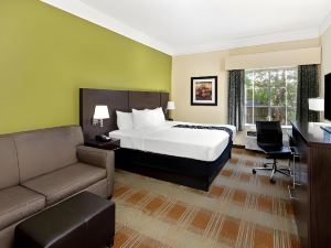 La Quinta Inn & Suites by Wyndham Atlanta South - Newnan