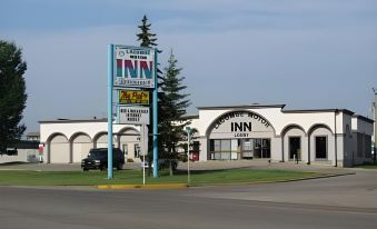 Lacombe Motor Inn