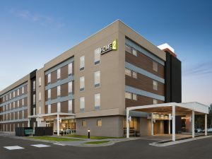 Home2 Suites by Hilton Brooklyn Park Minneapolis