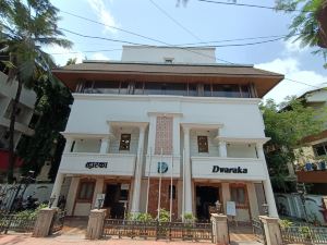 Hotel Dwaraka Residency