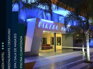 Piazza Hotel