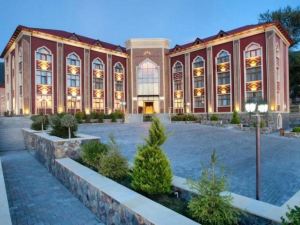 Sheki Palace Hotel