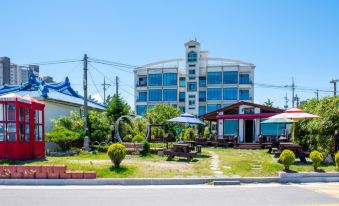 Goseong (Sokcho) Top House Pension