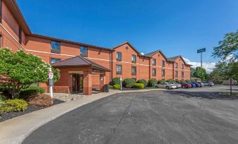 Extended Stay America Suites - Cleveland - Middleburg Heights