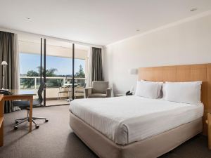 Crowne Plaza Perth