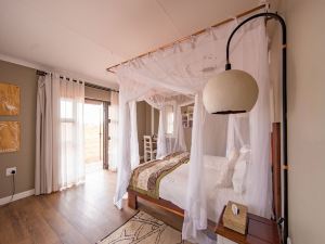 Gondwana Kalahari Anib Lodge