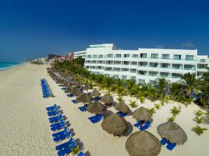 Flamingo Cancun All Inclusive