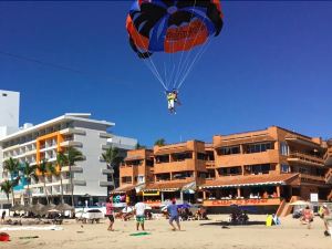 Playa Suites Mazatlán