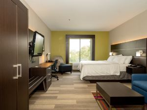 Holiday Inn Express & Suites Deer Park