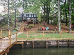 Waterfront House on Toledo Bend w/ Private Dock!