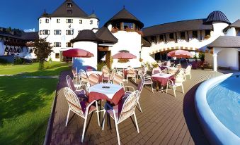 Family Hotel Schloss Rosenegg