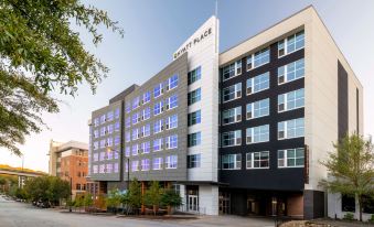 Hyatt Place Greenville Downtown