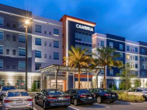 Cambria Hotel Orlando Airport