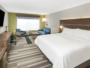 Holiday Inn Express & Suites Hudson I-94