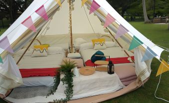 Seaside Glamping@Heritage Chalet