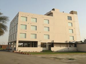 Comfort Hotel Amritsar by Choice Hotels