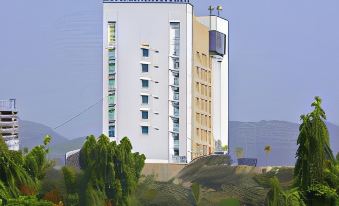 Hotel Satkar Residency