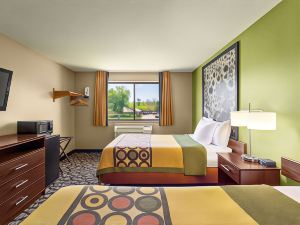 Super 8 by Wyndham Ankeny/Des Moines Area