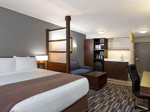 Microtel Inn & Suites by Wyndham Portage la Prairie