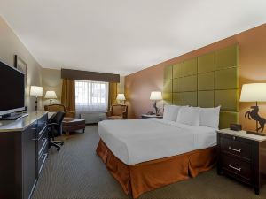 Best Western Plus Country Inn  Suites