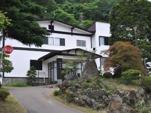 Hishino Onsen Yakushikan