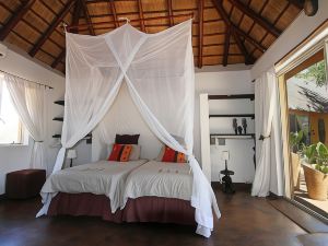 Normann Safari Bush Lodge