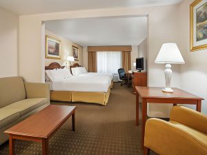 Holiday Inn Express & Suites Marion