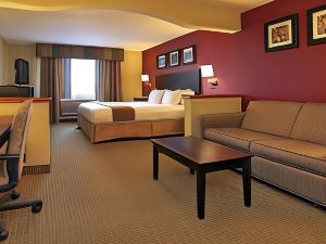 Holiday Inn Express & Suites Defiance