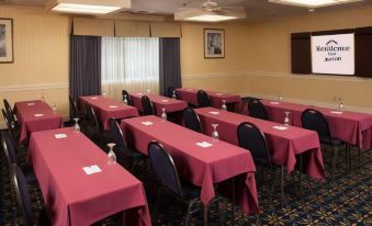 Doral Inn & Suites Miami Airport West