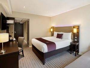 Premier Inn Stevenage Central