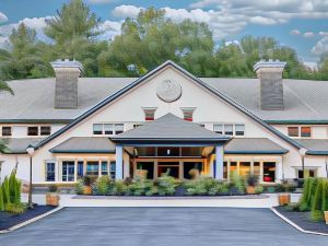 Chateau Merrimack Resort & Spa