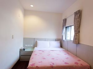 Ruei Gung Business Hotel