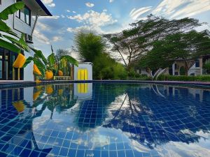 Waste Land Homestay & Resort Chiangmai